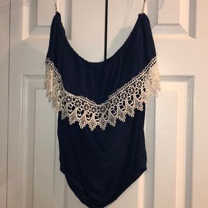Blue strapless shirt